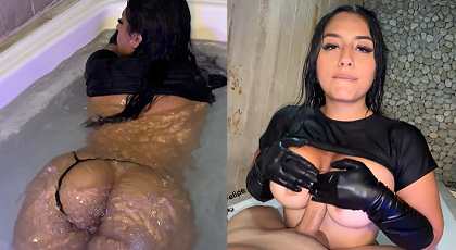 Grandes tetas y culo grande sexo en el jacuzzy